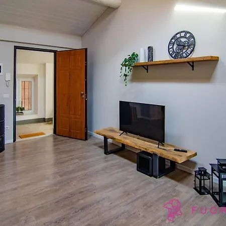 Fuoriporta Affitti Brevi - Corte 2 Con Parcheggio Gratuito Apartmán *